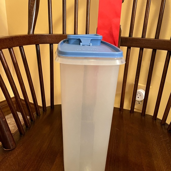 TUPPERWARE SUPER CEREAL KEEPER & DRY FOOD KEEPER VINTAGE - Picture 4 of 9